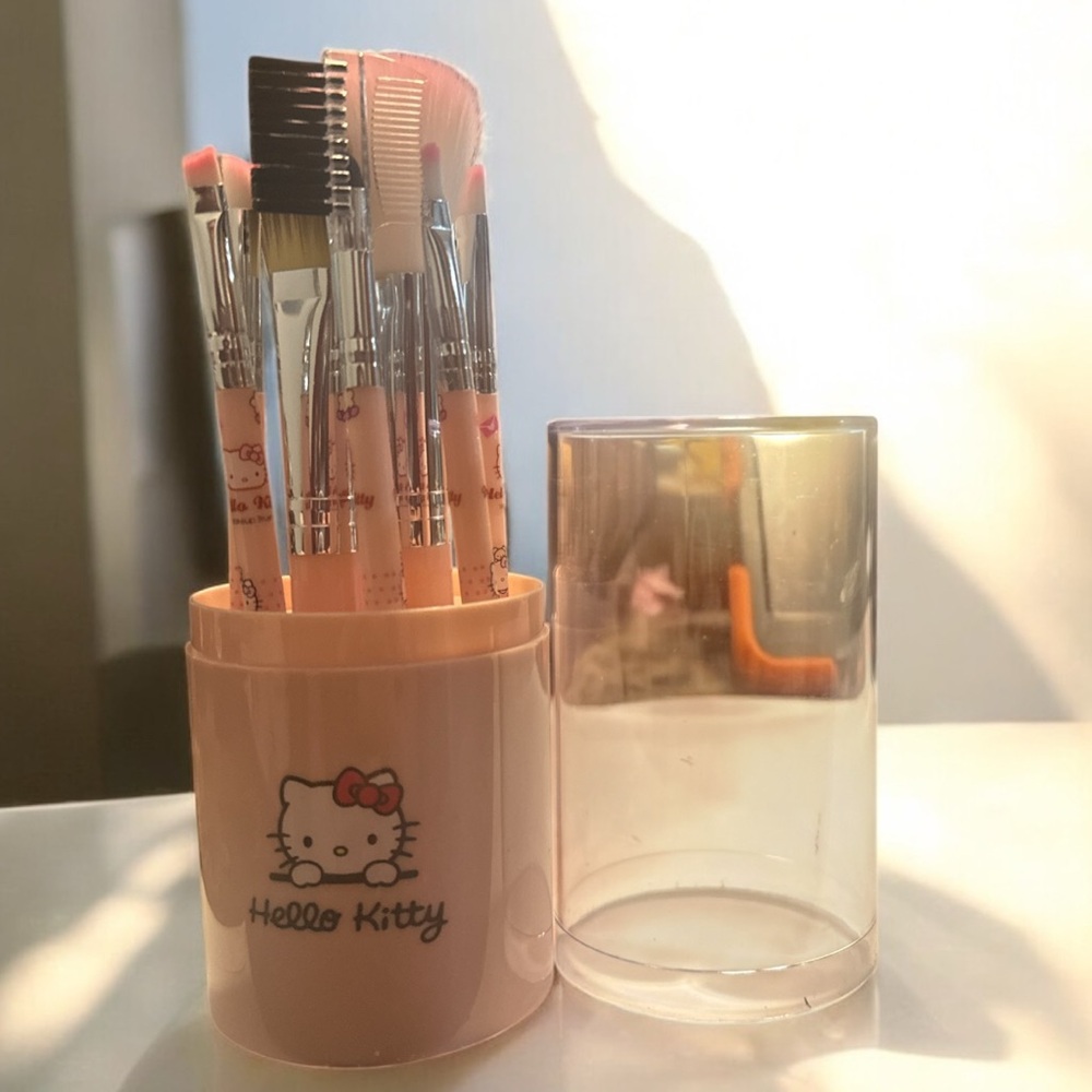 Hello Pink Makeup Organizer Storage